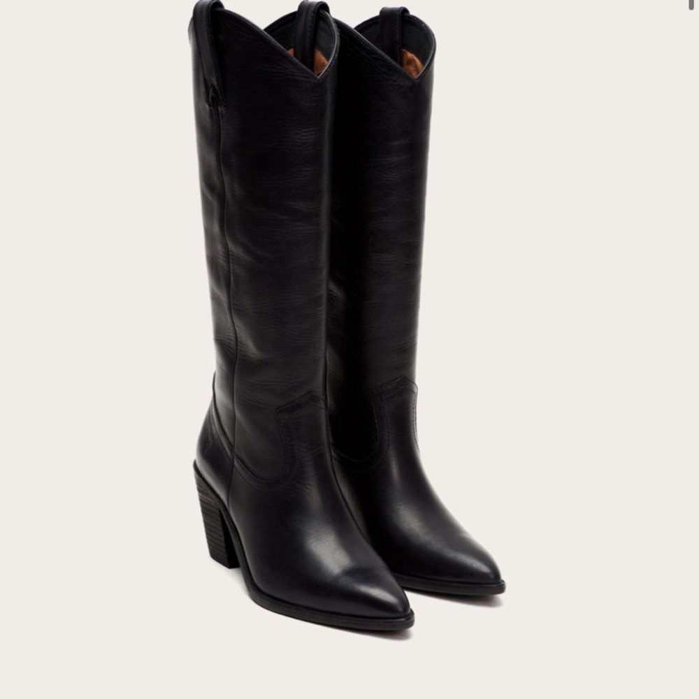 NWT Frye Black Leather FAYE PULL ON TALL BOOT 8.5